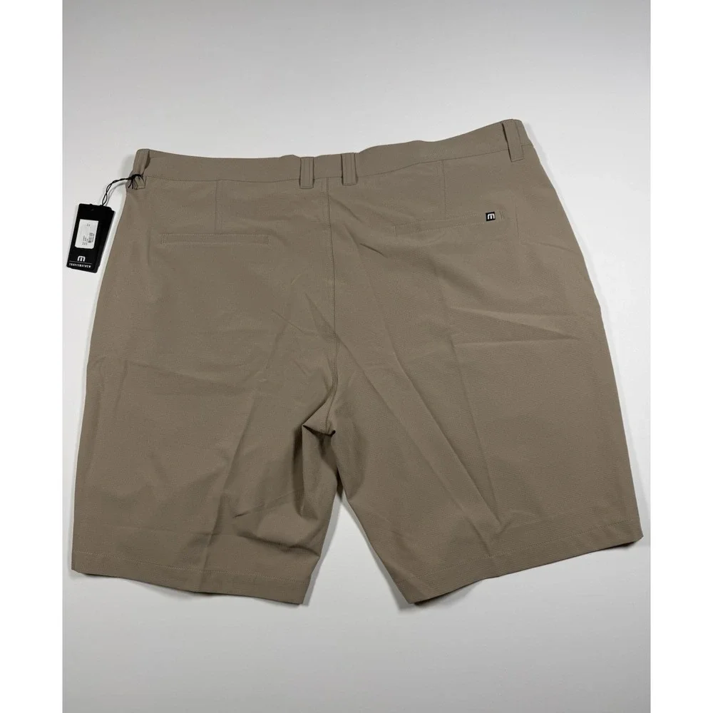 Travis Mathew Starnes Heater Series Performance Golf/Chino Khaki Shorts 42 NEW